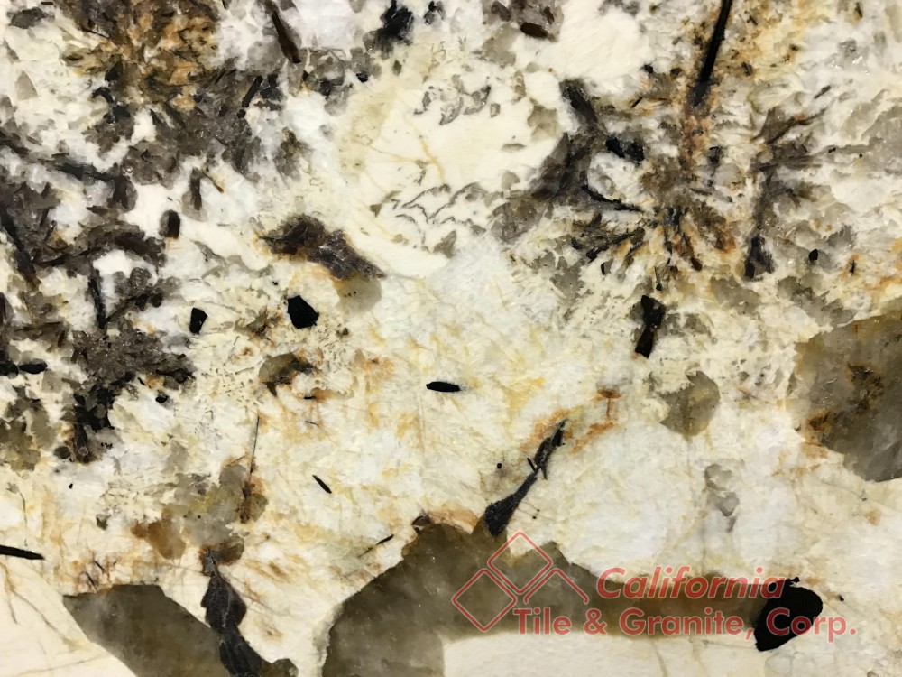 Granite – Patagonia close-min